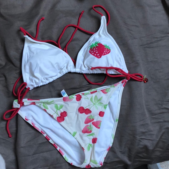 strawberry bikini